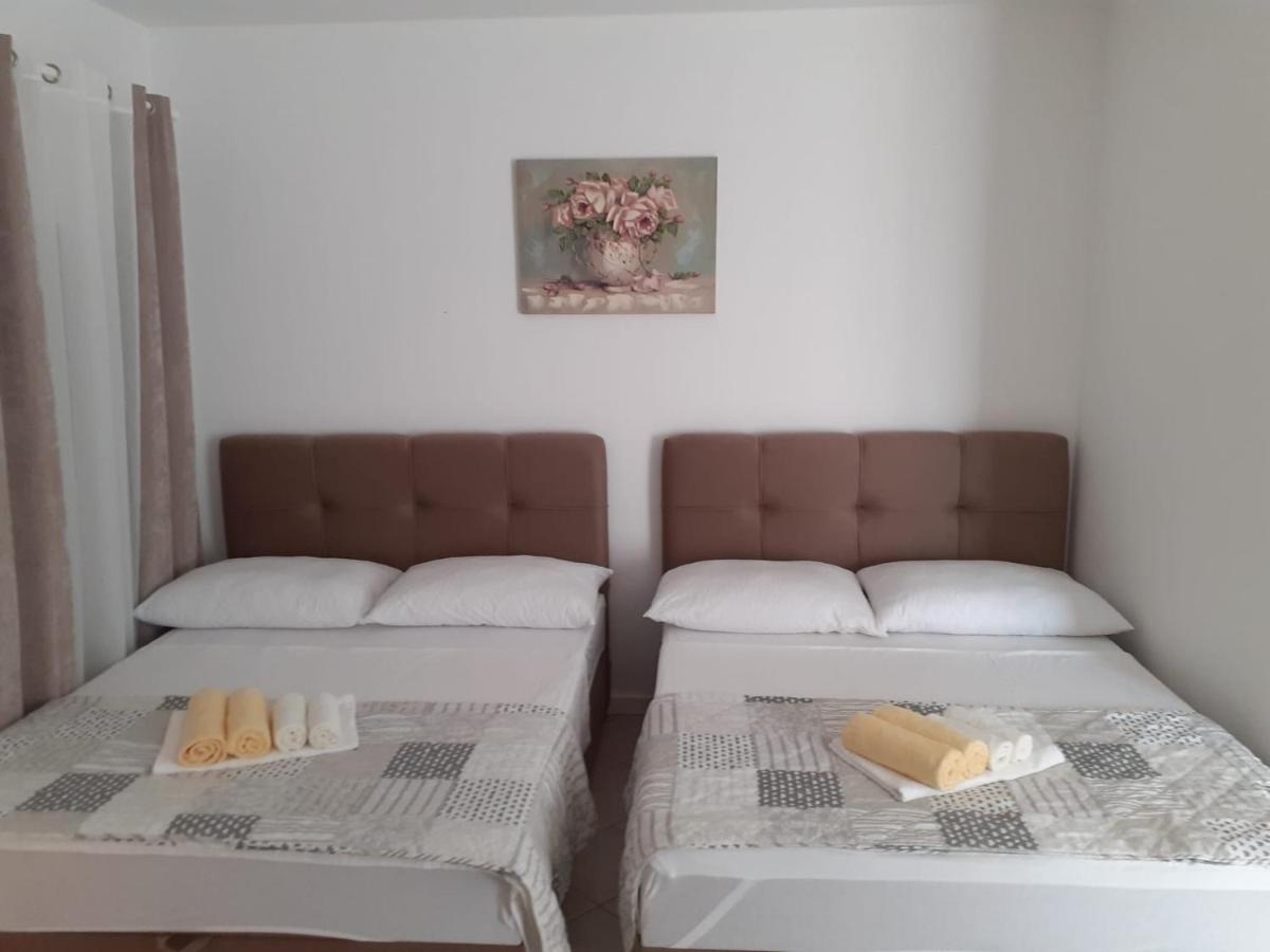 Apartments Vinea Baška Voda Kültér fotó